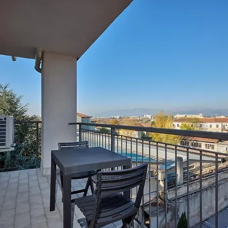 Apartment Leone